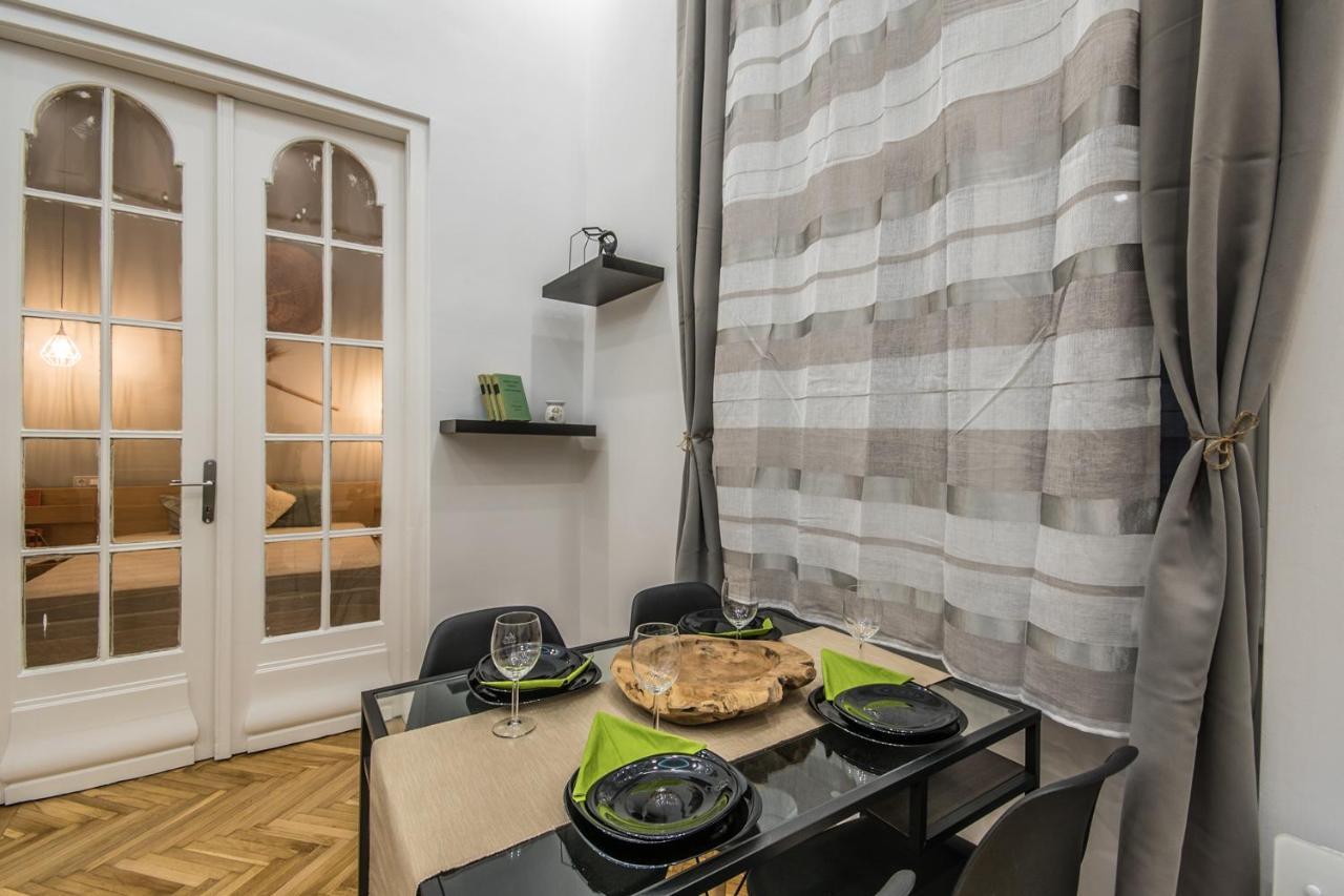 Semmihome Semmelweis Street * בודפשט
