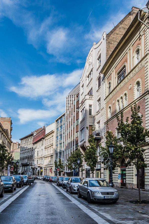 Semmihome Semmelweis Street * בודפשט