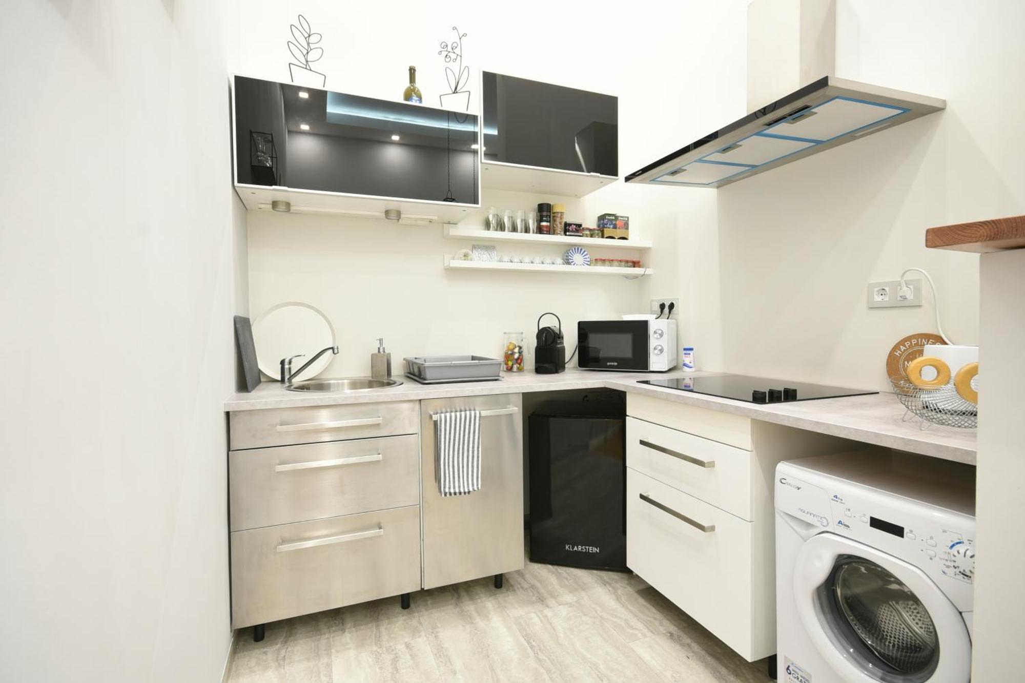Semmihome Semmelweis Street דירה *